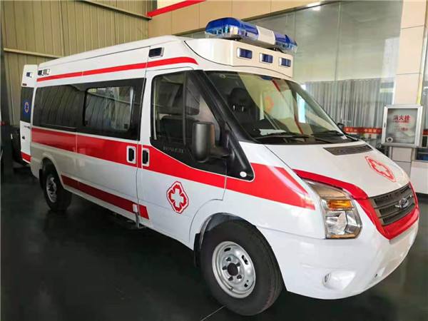 雷波县福特V362救护车